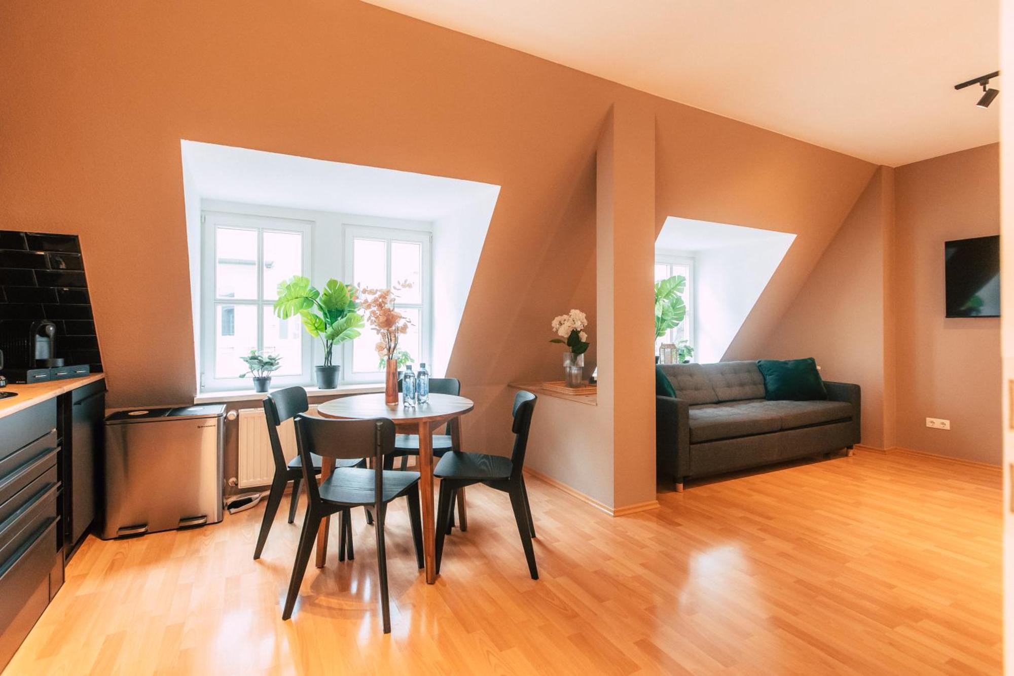 Luga Homes - Chausseehaus ไลป์ซิก ภายนอก รูปภาพ