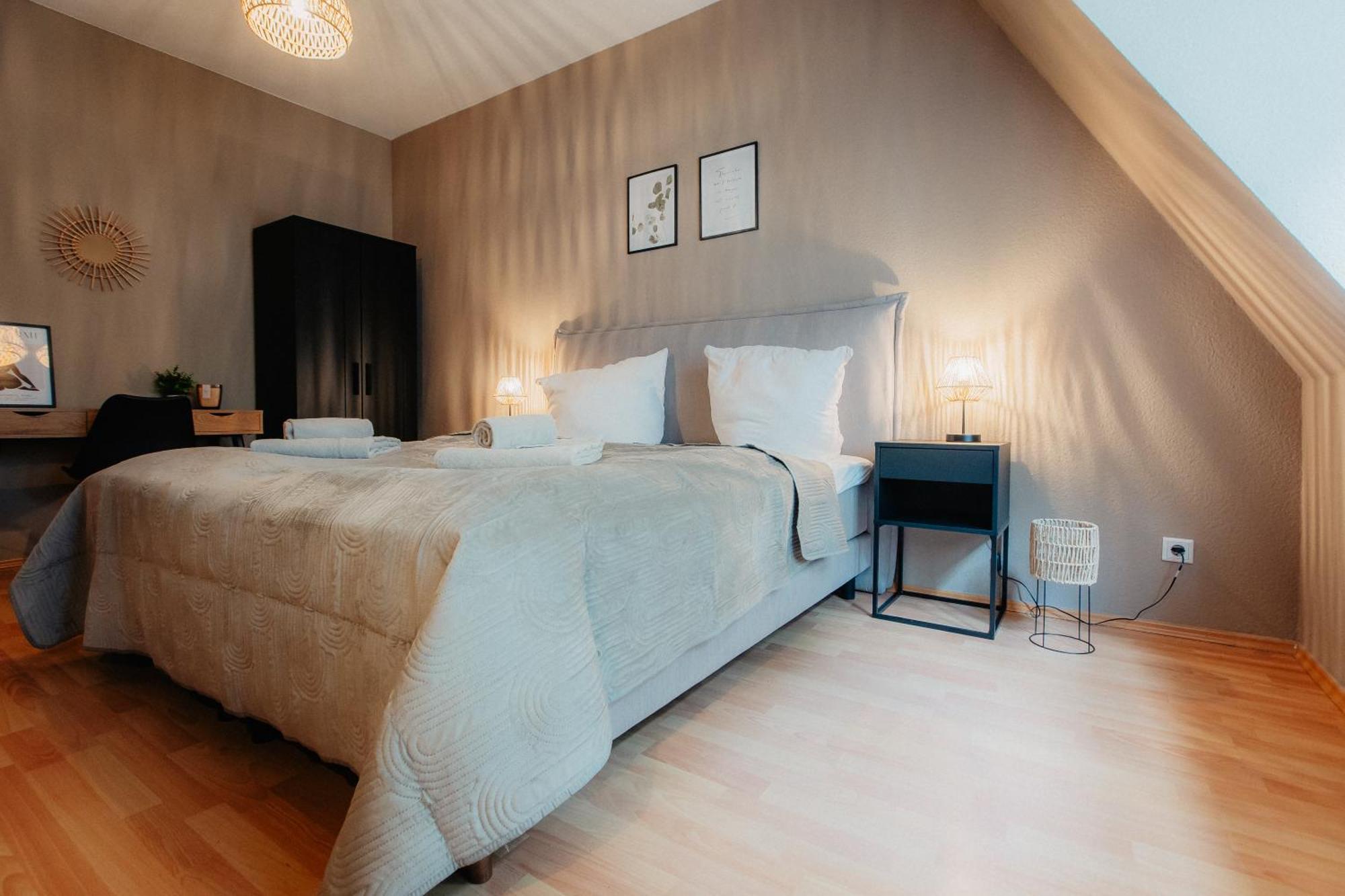 Luga Homes - Chausseehaus ไลป์ซิก ภายนอก รูปภาพ